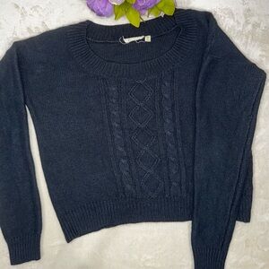 Black Cropped Cable Knit Sweater